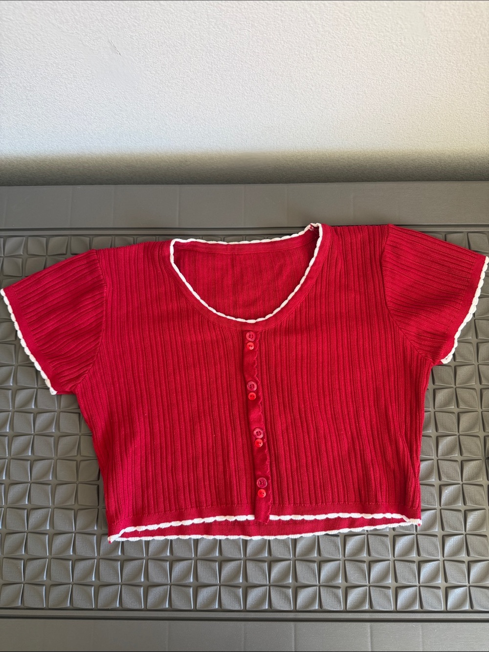 Red Ribbed Button-Front Short Sleeve Top with White Trim